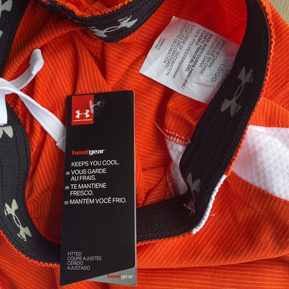 UNDER ARMOUR SHORT - Picture 9 of 9